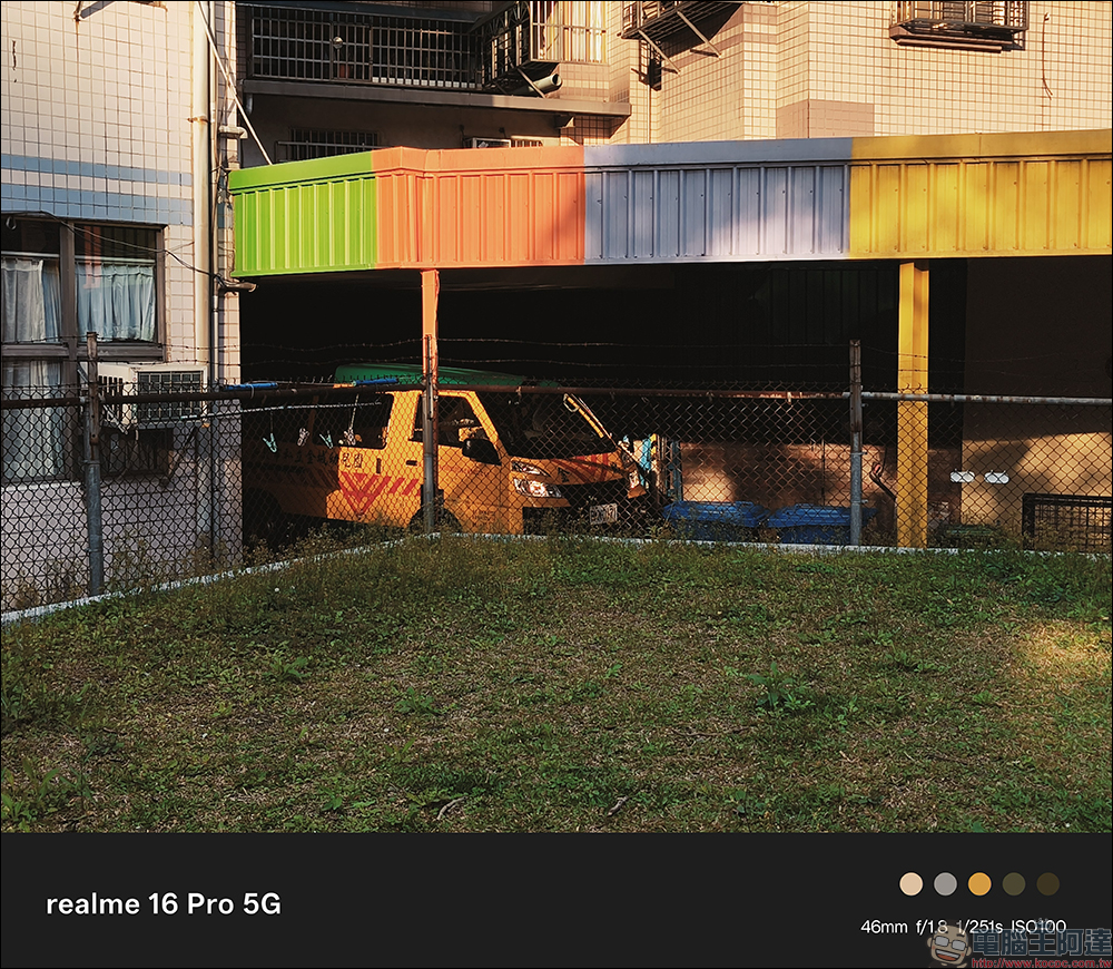 realme 16 Pro 開箱評測|2億畫素全焦段人像超懂拍,7000mAh 超大電池玩一天還有一半電 - 電腦王阿達 realme 16 Pro 開箱評測|2億畫素全焦段人像超懂拍,7000mAh 超大電池玩一天還有一半電 - 電腦王阿達