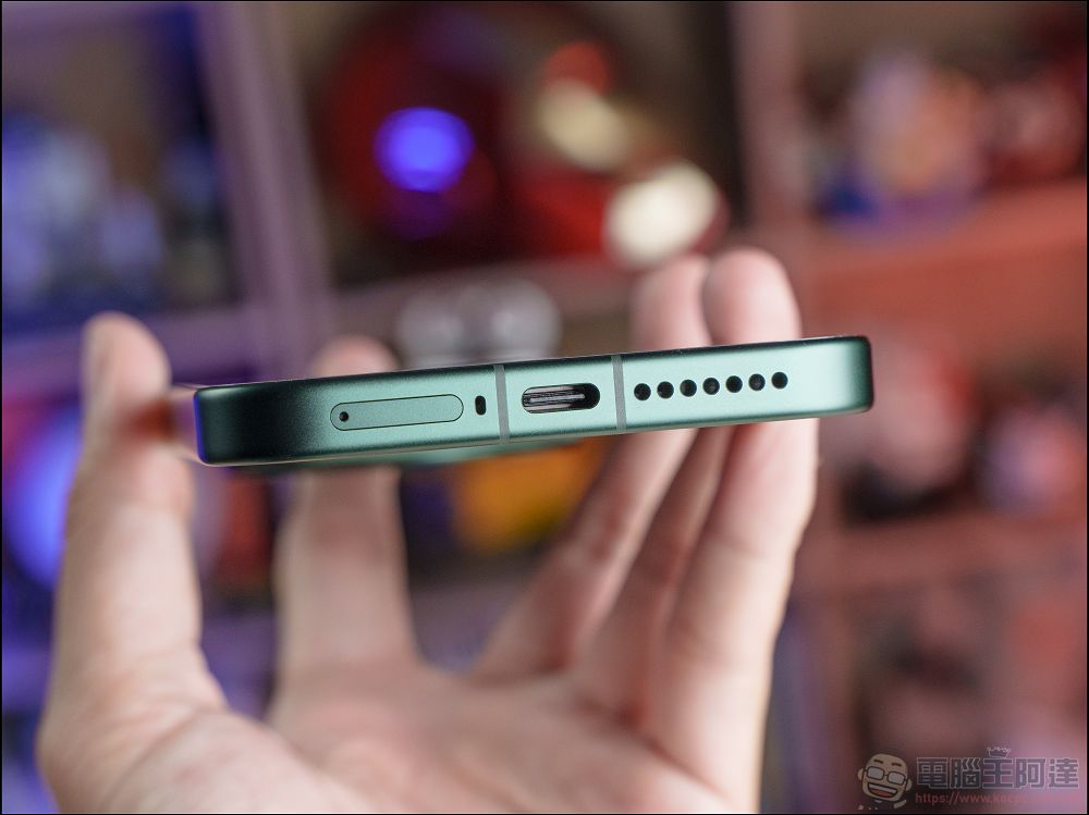 小米 Xiaomi 17 Ultra 開箱實測:2 億畫素連續光學變焦、Snapdragon 8 Elite Gen 5 性能怪獸與星空綠美學 - 電腦王阿達 小米 Xiaomi 17 Ultra 開箱實測:2 億畫素連續光學變焦、Snapdragon 8 Elite Gen 5 性能怪獸與星空綠美學 - 電腦王阿達