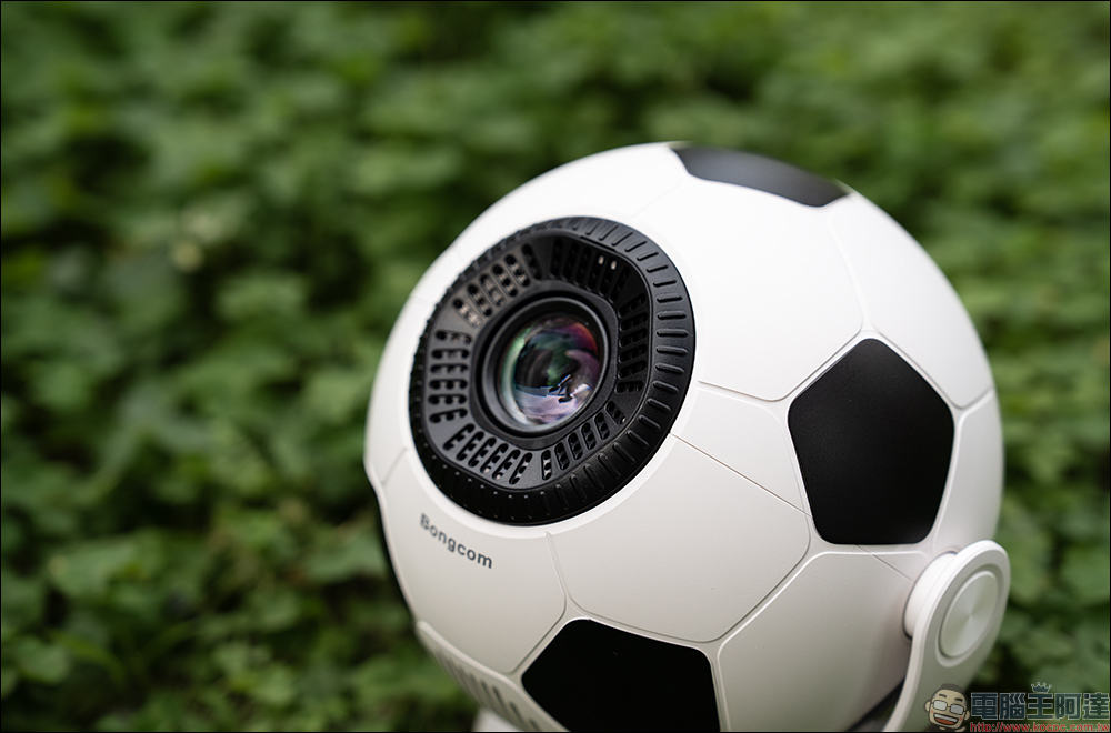 Bongcom BS5 足球君投影機開箱|足球造型超吸睛,150 吋追劇看球一次搞定! - 電腦王阿達 Bongcom BS5 足球君投影機開箱|足球造型超吸睛,150 吋追劇看球一次搞定! - 電腦王阿達