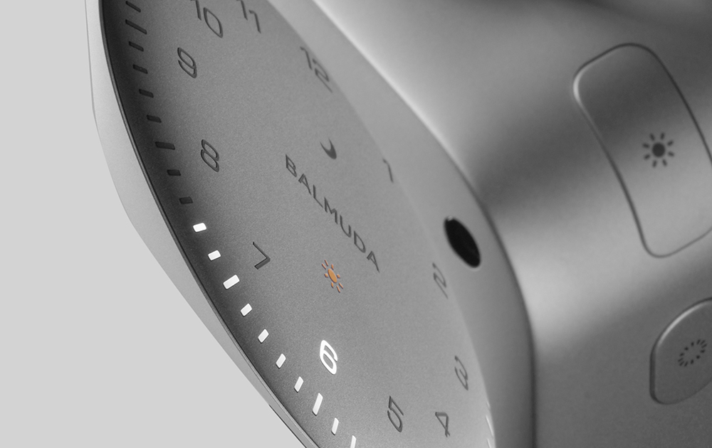 BALMUDA 攜手前蘋果首席設計師 Jony Ive 推出 The Clock 智慧時鐘,售價高達約 1.2 萬元 - 電腦王阿達 BALMUDA 攜手前蘋果首席設計師 Jony Ive 推出 The Clock 智慧時鐘,售價高達約 1.2 萬元 - 電腦王阿達