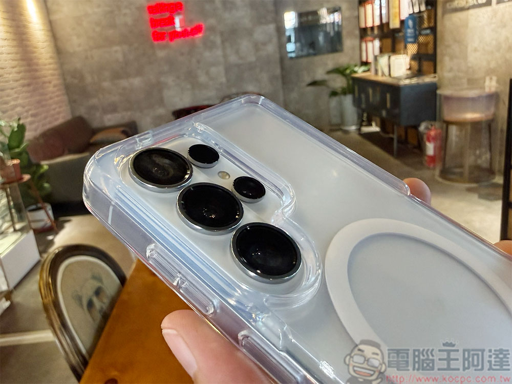 Galaxy S26 Ultra 專屬保護!imos AR 低反光玻璃保貼、藍寶石鏡頭貼與軍規防摔殼三位一體 - 電腦王阿達 Galaxy S26 Ultra 專屬保護!imos AR 低反光玻璃保貼、藍寶石鏡頭貼與軍規防摔殼三位一體 - 電腦王阿達