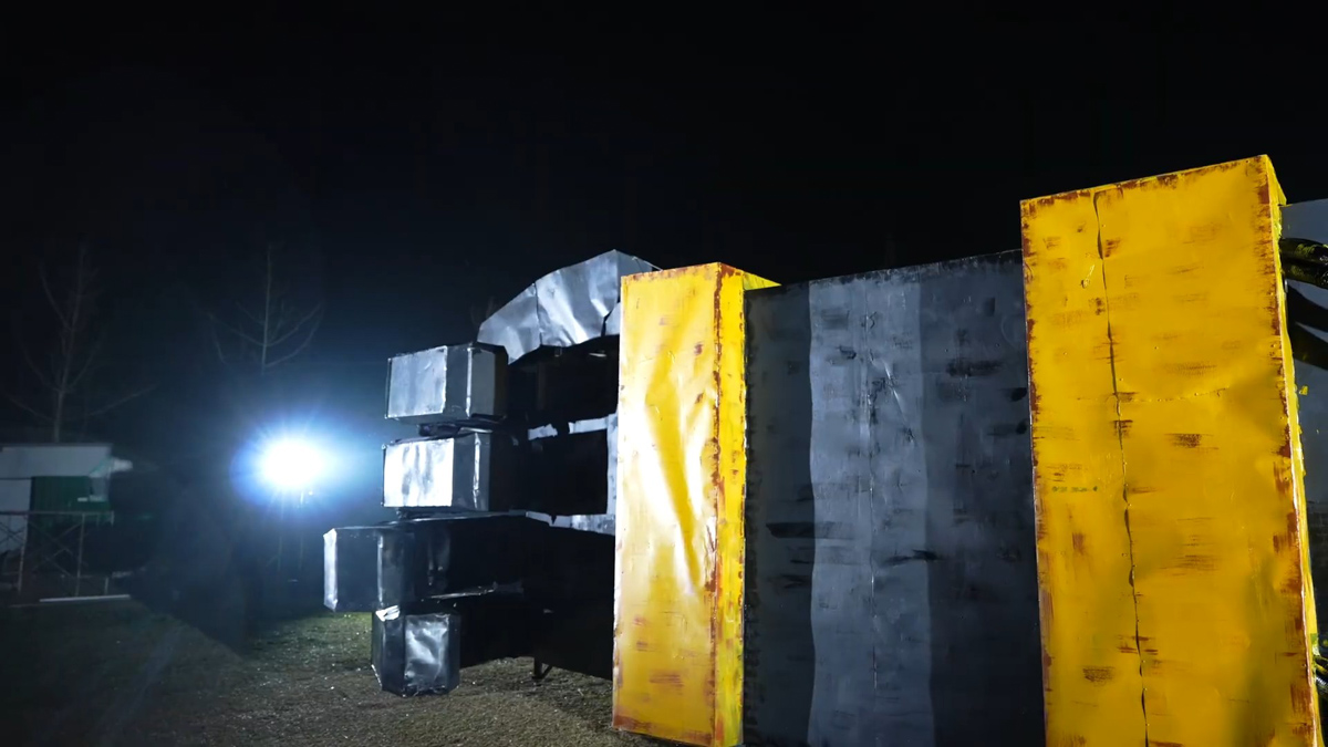 最強的汽車撞擊測試?打造 5000 公斤巨型機械臂,只為賞予一記「重磅耳光」 - 電腦王阿達 最強的汽車撞擊測試?打造 5000 公斤巨型機械臂,只為賞予一記「重磅耳光」 - 電腦王阿達