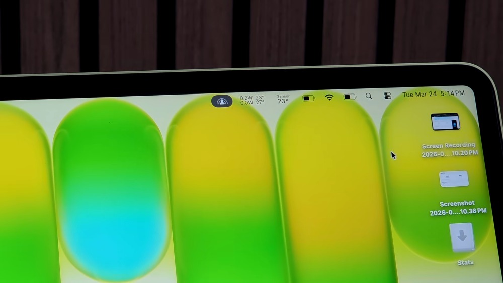 國外 YouTuber 為 MacBook Neo 加一塊銅片來提升散熱,遊戲 FPS 就幾乎翻倍 - 電腦王阿達 國外 YouTuber 為 MacBook Neo 加一塊銅片來提升散熱,遊戲 FPS 就幾乎翻倍 - 電腦王阿達