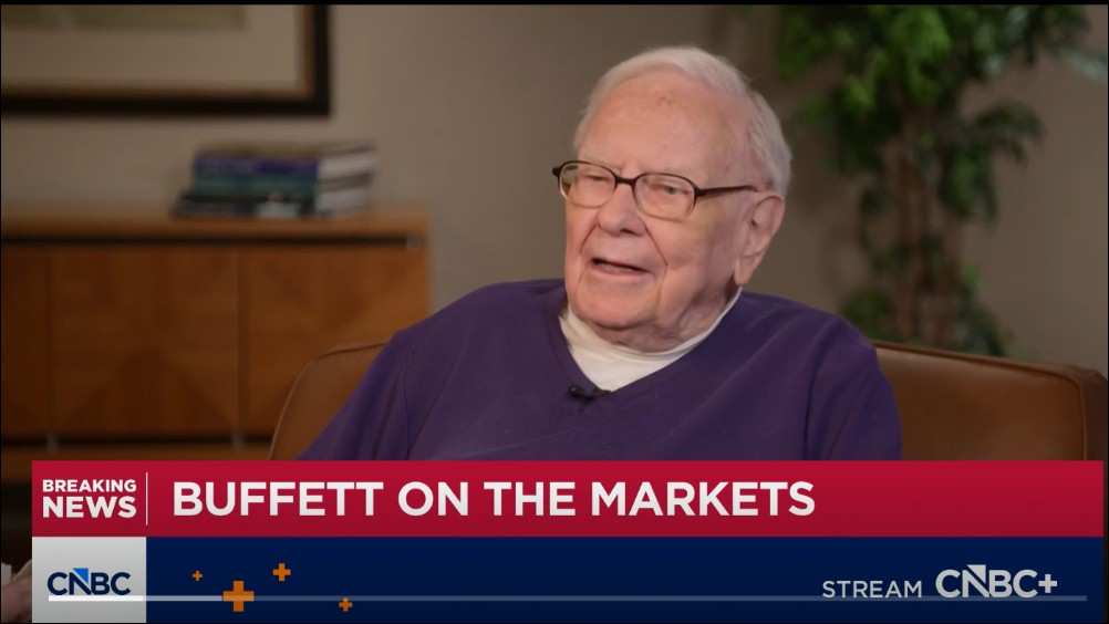 巴菲特狂讚庫克:他比賈伯斯更會管公司,波克夏蘋果持股已賺逾千億美元 - 電腦王阿達 巴菲特狂讚庫克:他比賈伯斯更會管公司,波克夏蘋果持股已賺逾千億美元 - 電腦王阿達