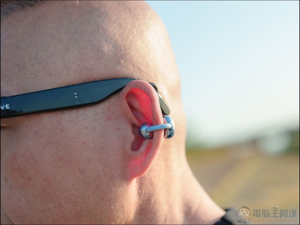 耳道終於解脫了!HUAWEI FreeClip 2 動耳聽:可能是今年最有創意的開放式耳機。 - 電腦王阿達 耳道終於解脫了!HUAWEI FreeClip 2 動耳聽:可能是今年最有創意的開放式耳機。 - 電腦王阿達