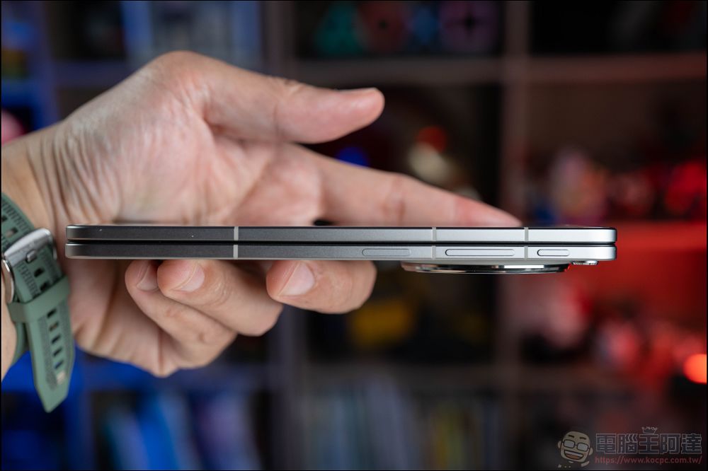 折疊機的摺痕時代終結!OPPO Find N6 開箱:零感摺痕 + 2 億畫素哈蘇鏡頭 + 6000mAh 超大電池! - 電腦王阿達 折疊機的摺痕時代終結!OPPO Find N6 開箱:零感摺痕 + 2 億畫素哈蘇鏡頭 + 6000mAh 超大電池! - 電腦王阿達