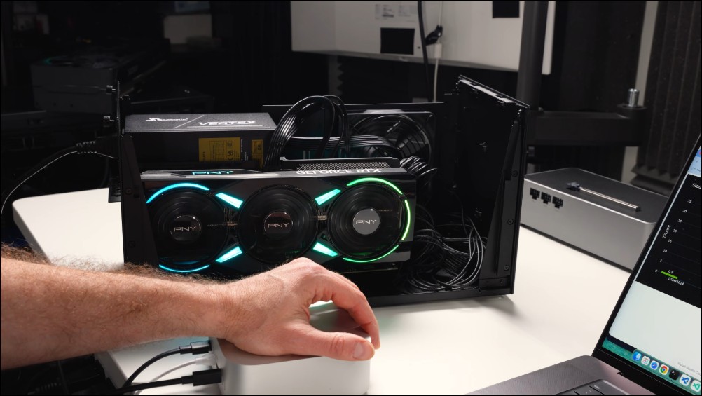 國外 YouTuber 實測 Mac mini 外接 RTX-5090 顯卡跑 AI，結果讓人震驚！ - 電腦王阿達