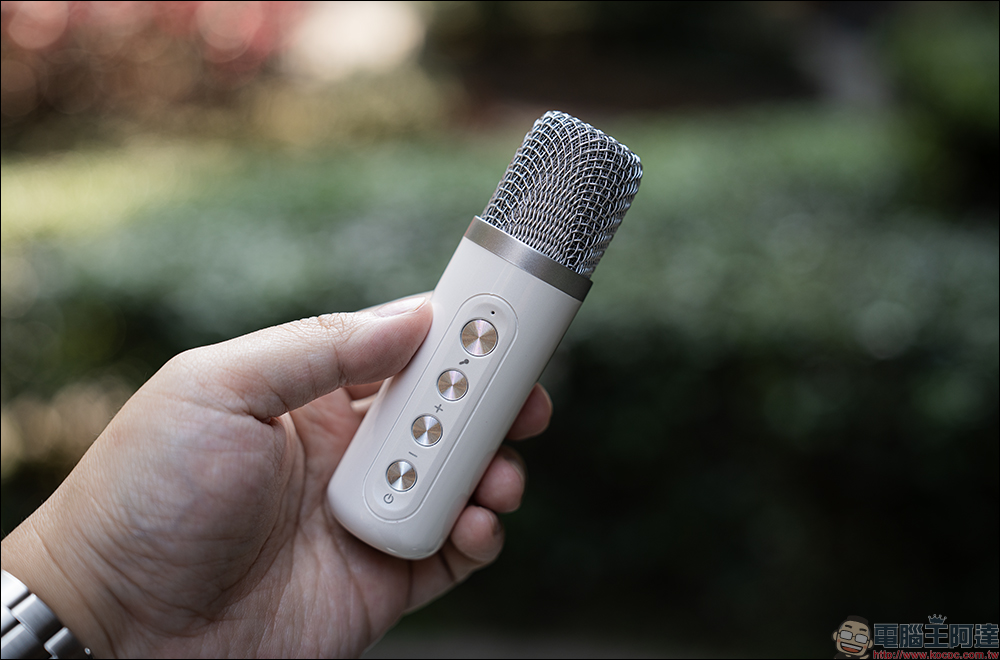 Warpple LA6 Cross 跨界音響劇院開箱評測|從追劇到 K 歌,一機搞定你的娛樂生活 - 電腦王阿達 Warpple LA6 Cross 跨界音響劇院開箱評測|從追劇到 K 歌,一機搞定你的娛樂生活 - 電腦王阿達