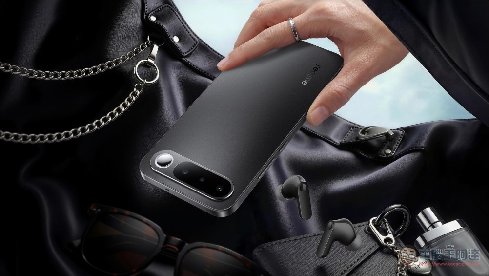 realme 16 5G 首創「補光自拍鏡」引領反手拍風潮,4 月 23 日台灣正式開賣 - 電腦王阿達 realme 16 5G 首創「補光自拍鏡」引領反手拍風潮,4 月 23 日台灣正式開賣 - 電腦王阿達