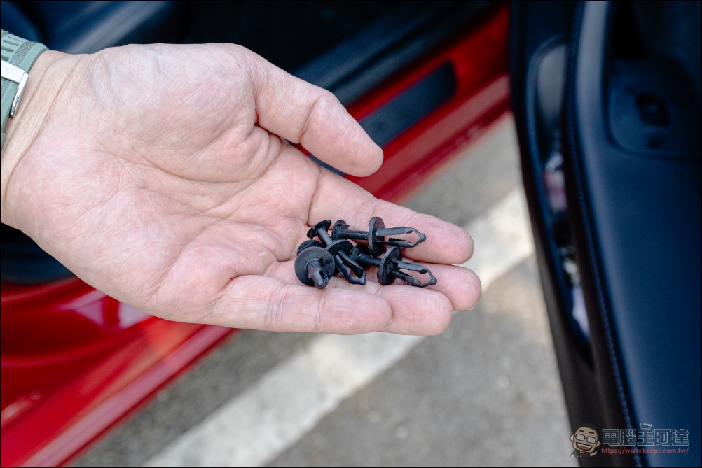 Model 3 車內臭味救星!自己換 ACDelco 森呼吸冷氣濾網,PM0.3、抗菌防霉一次到位 - 電腦王阿達 Model 3 車內臭味救星!自己換 ACDelco 森呼吸冷氣濾網,PM0.3、抗菌防霉一次到位 - 電腦王阿達