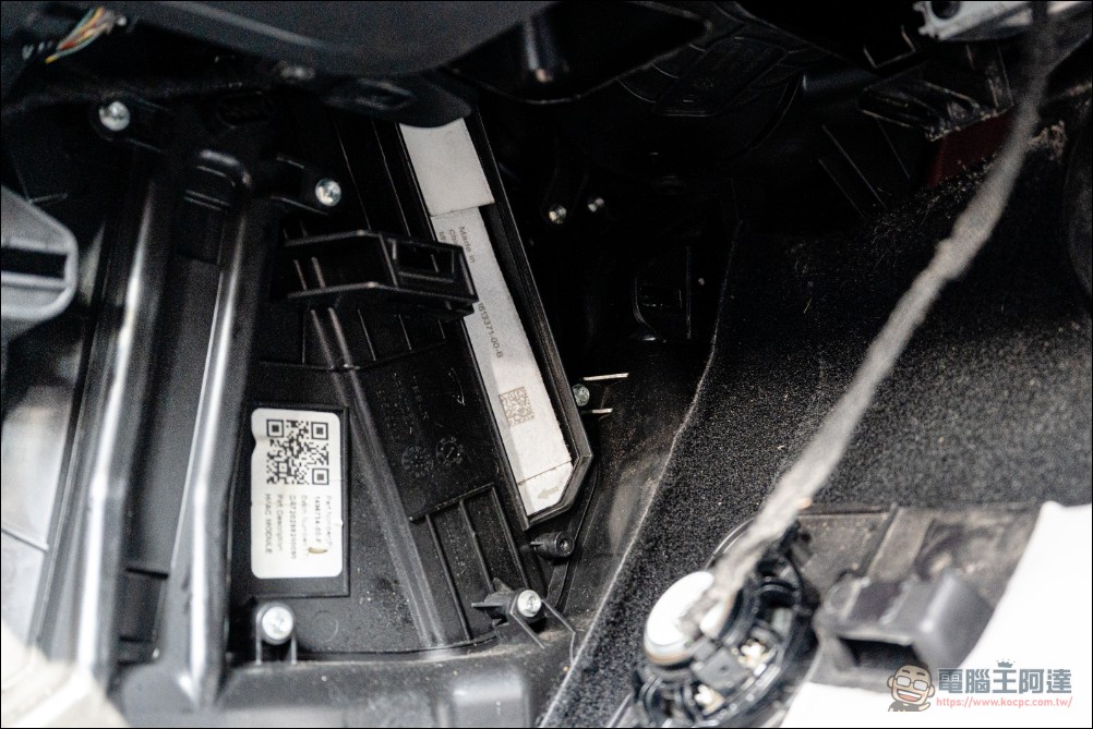 Model 3 車內臭味救星!自己換 ACDelco 森呼吸冷氣濾網,PM0.3、抗菌防霉一次到位 - 電腦王阿達 Model 3 車內臭味救星!自己換 ACDelco 森呼吸冷氣濾網,PM0.3、抗菌防霉一次到位 - 電腦王阿達