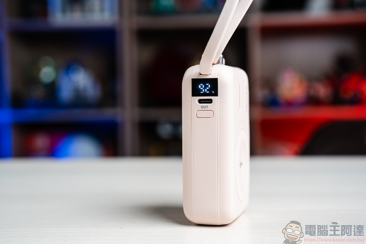 aircolor 雲朵系 35W 全能充開箱:準固態電池給你極致安全,告別行動電源爆炸恐慌! - 電腦王阿達 aircolor 雲朵系 35W 全能充開箱:準固態電池給你極致安全,告別行動電源爆炸恐慌! - 電腦王阿達