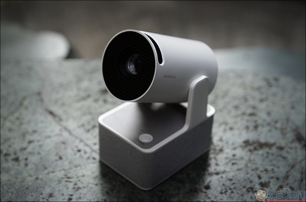 Warpple LA6 Cross 跨界音響劇院開箱評測|從追劇到 K 歌,一機搞定你的娛樂生活 - 電腦王阿達 Warpple LA6 Cross 跨界音響劇院開箱評測|從追劇到 K 歌,一機搞定你的娛樂生活 - 電腦王阿達