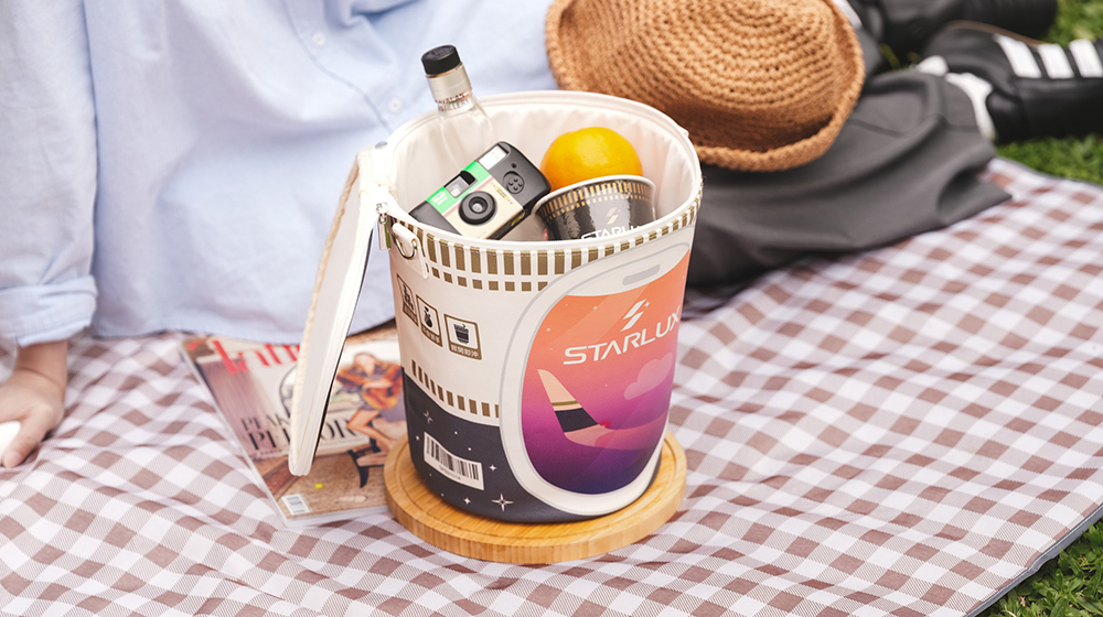 星宇航空聯名日清推巨無霸泡麵「杯」包!不只可愛,還有機會抽免費機票 - 電腦王阿達 星宇航空聯名日清推巨無霸泡麵「杯」包!不只可愛,還有機會抽免費機票 - 電腦王阿達