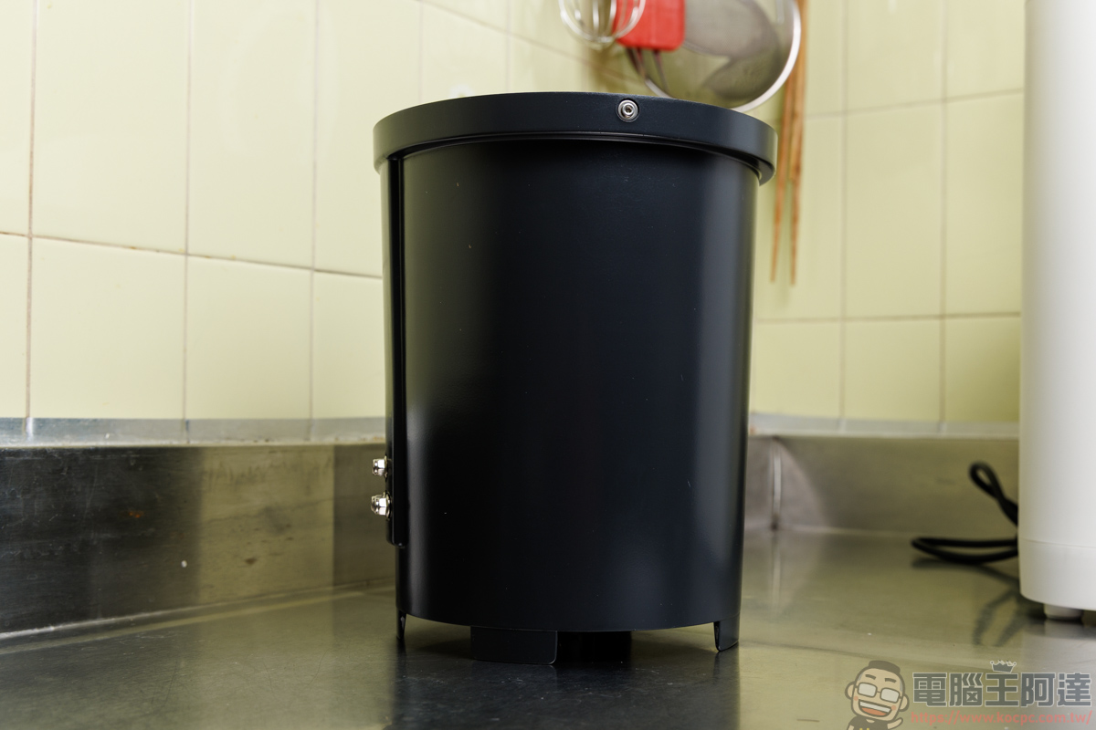 還在忍受廚餘發臭?SOGA MEGA PRO 廚餘機皇實測,打造無異味的質感廚房 - 電腦王阿達 還在忍受廚餘發臭?SOGA MEGA PRO 廚餘機皇實測,打造無異味的質感廚房 - 電腦王阿達