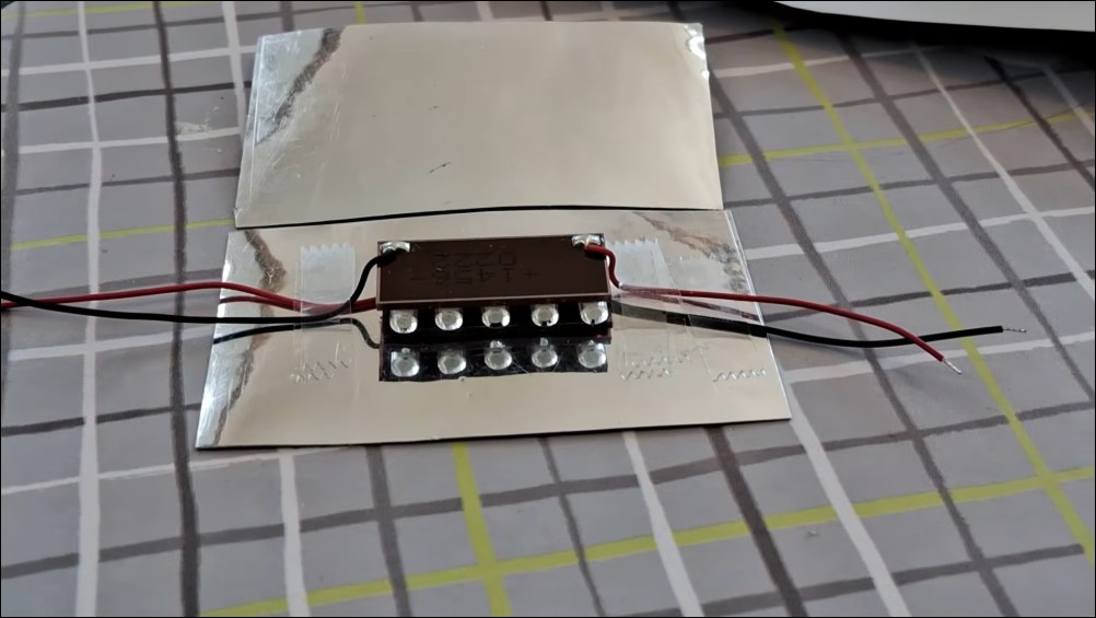 20 年不需充電！國外 YouTuber 成功在家手搓「微型核能電池」 - 電腦王阿達