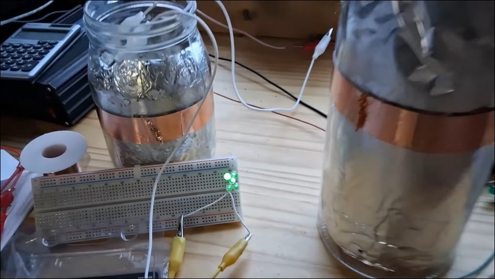 20 年不需充電!國外 YouTuber 成功在家手搓「微型核能電池」 - 電腦王阿達 20 年不需充電!國外 YouTuber 成功在家手搓「微型核能電池」 - 電腦王阿達