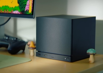 Valve 開發者暗示 Steam Machine 上市日期等細節即將公開，而 Steam Deck 2 也在積極研發中