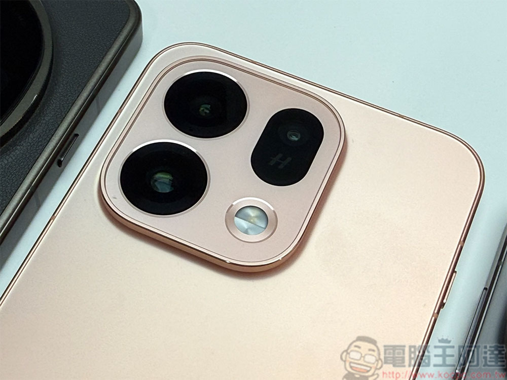 「口袋哈蘇」OPPO Find X9 Ultra 登台,輕旗艦 Find X9s 偕同智慧錶款、高階耳夾式耳機同步推出 - 電腦王阿達 「口袋哈蘇」OPPO Find X9 Ultra 登台,輕旗艦 Find X9s 偕同智慧錶款、高階耳夾式耳機同步推出 - 電腦王阿達