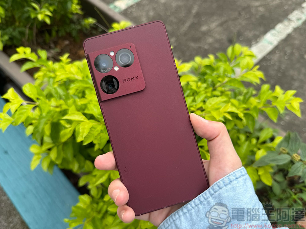 Sony 年度旗艦 Xperia 1 VIII 動手實拍:AI 攝影助理讓你拍照更得心應手 - 電腦王阿達 Sony 年度旗艦 Xperia 1 VIII 動手實拍:AI 攝影助理讓你拍照更得心應手 - 電腦王阿達