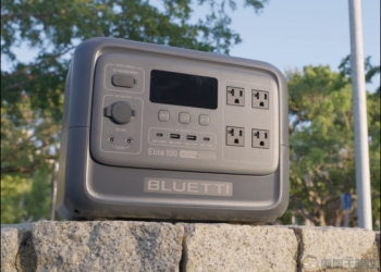 BLUETTI 1800W電吉拉mini 行動電站開箱：1800W大功率、0.01秒UPS不斷電、45分鐘快充80%，單手提起一度電