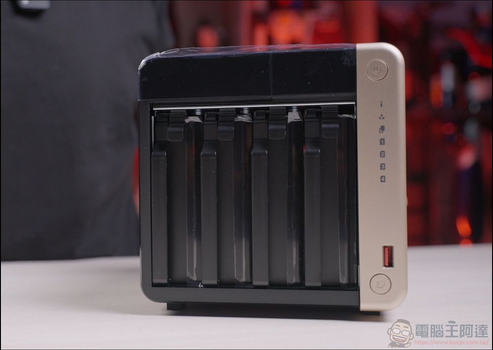 這台 NAS 不只備份還能養龍蝦?QNAP TS-464 完整開箱與使用心得 - 電腦王阿達 這台 NAS 不只備份還能養龍蝦?QNAP TS-464 完整開箱與使用心得 - 電腦王阿達