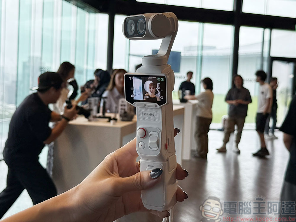 旗艦雙鏡頭雲台相機 Insta360 Luna Ultra 即將登台,可拆卸圖傳螢幕升級創作體驗 - 電腦王阿達 旗艦雙鏡頭雲台相機 Insta360 Luna Ultra 即將登台,可拆卸圖傳螢幕升級創作體驗 - 電腦王阿達