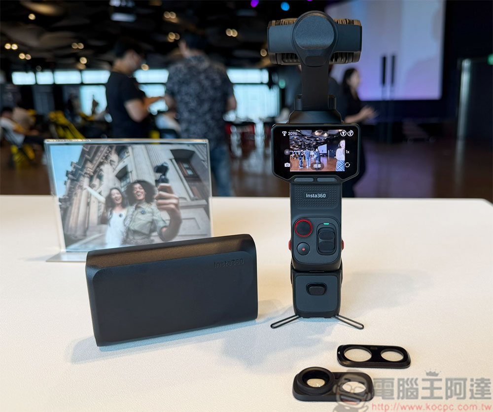 旗艦雙鏡頭雲台相機 Insta360 Luna Ultra 即將登台,可拆卸圖傳螢幕升級創作體驗 - 電腦王阿達 旗艦雙鏡頭雲台相機 Insta360 Luna Ultra 即將登台,可拆卸圖傳螢幕升級創作體驗 - 電腦王阿達