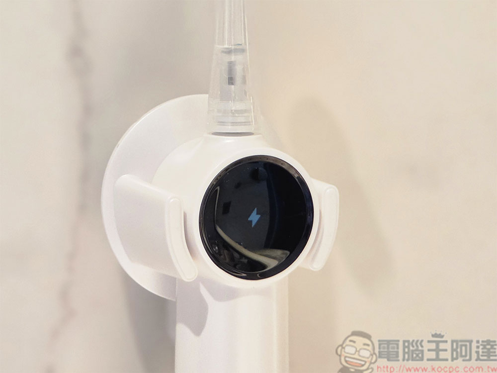 RANVOO 易能淨 AirJet II 超能氣泡牙刷開箱實測:深層清潔兼顧溫和護齦 - 電腦王阿達 RANVOO 易能淨 AirJet II 超能氣泡牙刷開箱實測:深層清潔兼顧溫和護齦 - 電腦王阿達