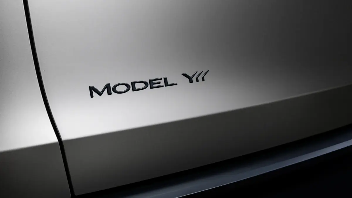 Tesla Model Y L 澳洲上市,六座、681 公里續航、首搭 V2L,車評表示「想不出有什麼缺點」 - 電腦王阿達 Tesla Model Y L 澳洲上市,六座、681 公里續航、首搭 V2L,車評表示「想不出有什麼缺點」 - 電腦王阿達