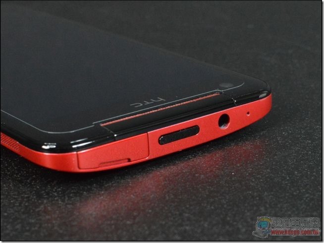 HTC Butterfly S12