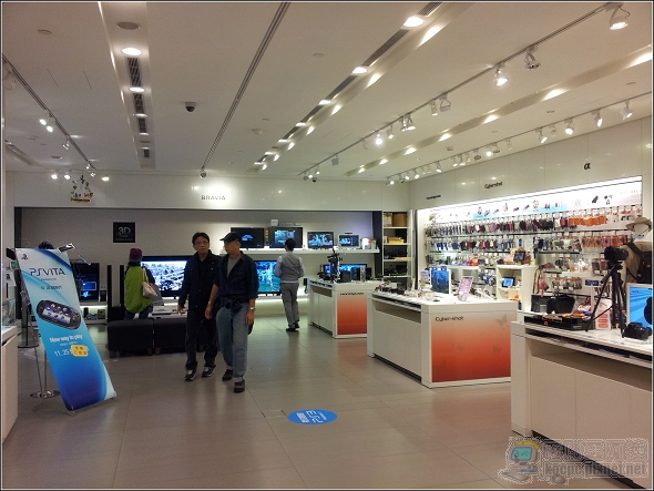 SONY01.jpg