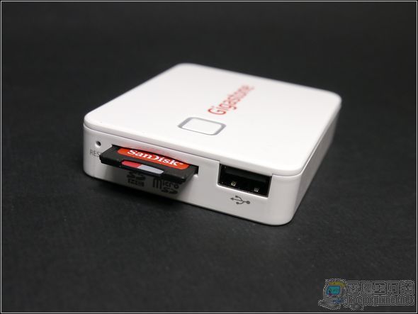 Gigastone 無線存儲充電寶11 Gigastone 無線存儲充電寶11