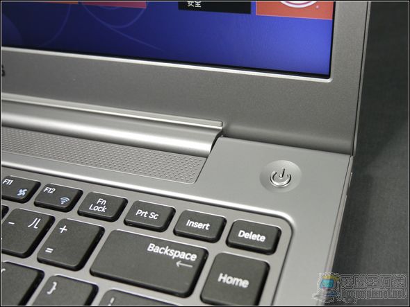 Samsung Series5外觀11 Samsung Series5外觀11