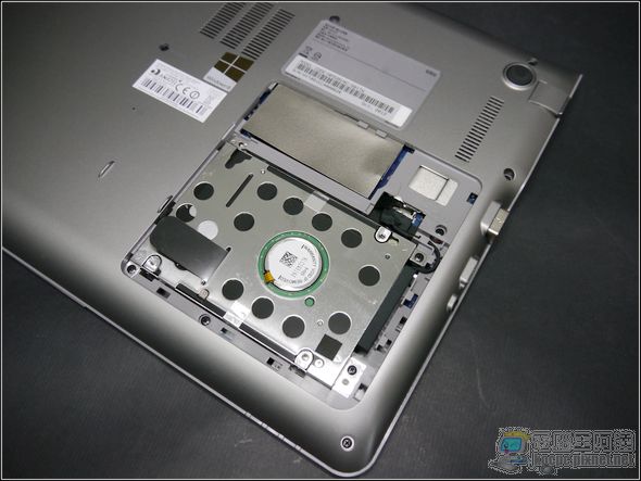 Samsung Series5外觀19 Samsung Series5外觀19