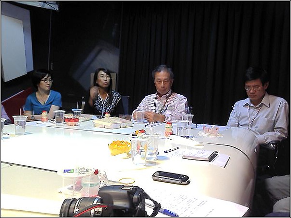 2010-07-28 20.18.13.jpg 2010-07-28 20.18.13.jpg