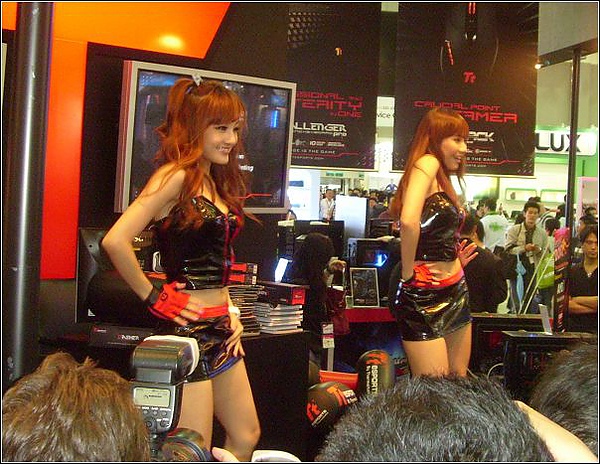 ST839045.JPG ST839045.JPG