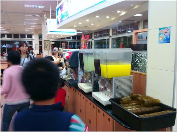 nEO_IMG_IMG_0388.jpg nEO_IMG_IMG_0388.jpg