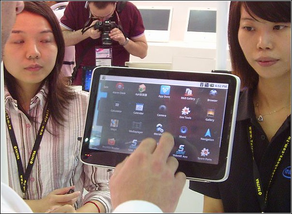 ST839086.JPG ST839086.JPG